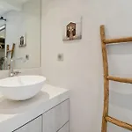 House A C 3bd 6p - Garden & Pool St-tropez 아파트 쎙뜨호뻬