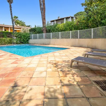 House A C 3bd 6p - Garden & Pool St-tropez * سان تروبيه