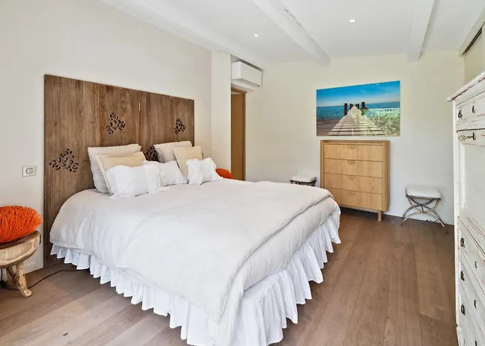 House A C 3bd 6p - Garden & Pool St-tropez Apartment